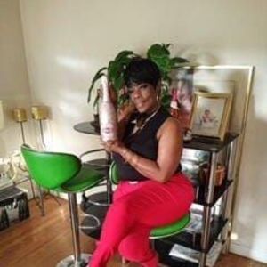 Meet your Posher, Valada